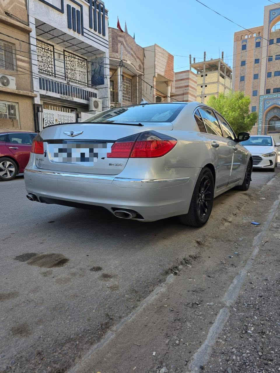 جنسزز ٢٠١١ كير مكينه كفاله 
تبريد ثلج 
حداديه ١٠/١٠٠ 
متومه طبق الاصل 
كصه جنطه 
***********
سعر ٤٥ بيها مجال
