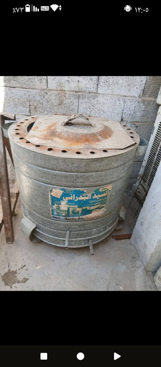 غراض مستعمله نظيفه جدا للبيع كلمن وسعره المراسله خاص او الاتصال ***********مكاني بغداد
