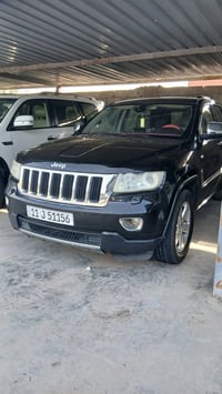 جيب ٢٠١٢ فول مواصفات بغداد صبغ باب خلفي السائق وبارد ب ١٥٣ مكاني بغداد...