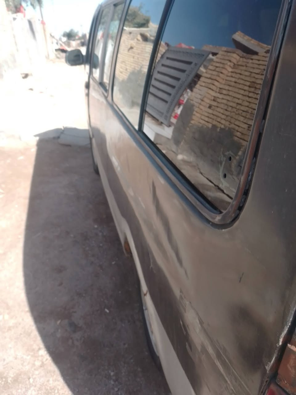 سلام عليكم سياره بريجو للبيع سياره نظيفه
مكينه كاز جديده وكير عادي جديد كشر السياره كلش نظيف 
دواخل نظيفه السياره نقصه بس الجامه الوره مكسوره طخم تواير جدد كهربايات كله شغاله سياره اصوليه كامله سعره 25 وبيه مجال مكاني ناصريه قظاء الفهود ***********
