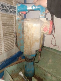 استعمال قليل • شبه جديد • سعيد صادق