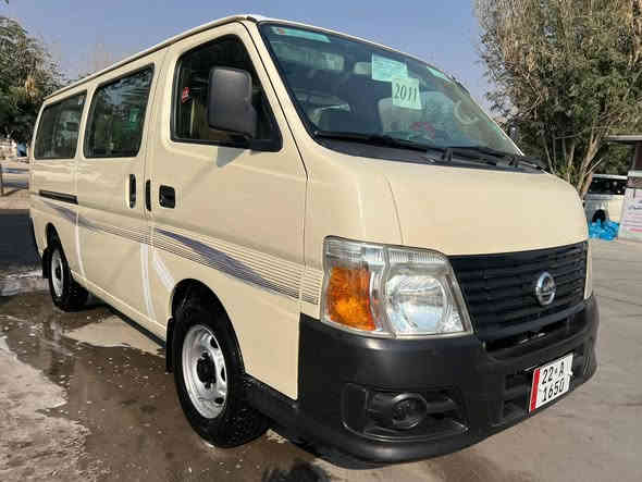 سلام عليكم نيسان خاكي موديل 2011 مكفوله كفاله عامه  محرك مامفتوح برغي. ماشيه 360 كاعيو دوشمات جديده باب كارباي دبل كاعيه دوشمات جديده  سنويه جديده سعر. 215 بيه مجال مكان كلار رقم موبايل *********** رقم كورك ***********
