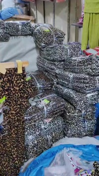 جمله فقط سعر درزن ٤٨_الف  تراك بناتي صيني درجة اولى المحير 🌹✅👗  قياس ١...