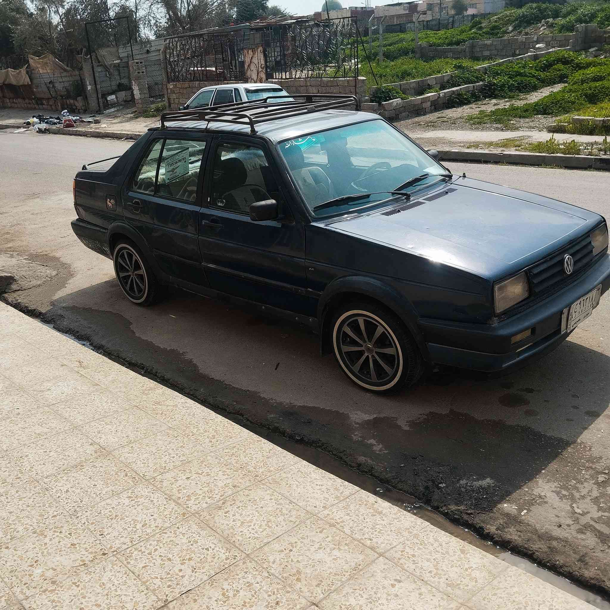 السلام عليكم 
كولف جيتا 1990. للبيع
بدون صبغ بدون ضرر بيها نص باب السائق تطوير فقط
مكينا شرط جديده  كير شرط جديد
 طخم تايات ابو الخط البيظ جديد
باتري جديد سلف جديد دينامو جديده
الداخل تغليف بل كامل طخم اوجوها مال باب جديد جلد
مسجل شغال كهربائيات كامله 
كابون بيها وشغال
سنويه عظم لل 27
الشرعي موجود بل قاهره شرط التحويل 
السعر 30 وبيها مجال للشراي سياره مال جناي متعوب عليها
ستريت بور + تدفائه نار
*********** + واتساب
*********** + واتساب
