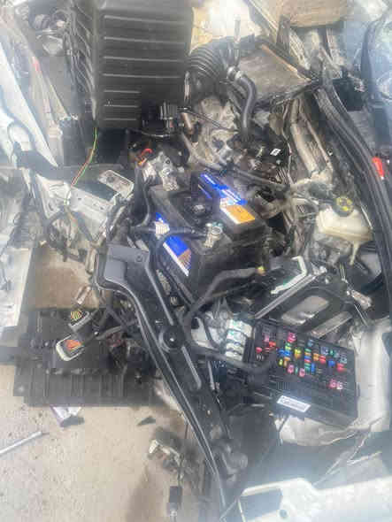 ام جي موديل ٢٠٢٤ رقم بغداد انكليزي باسمي تحويل مباشر عنواني بغداد سعره ٣٥ ورقه وبيه مجال ***********
