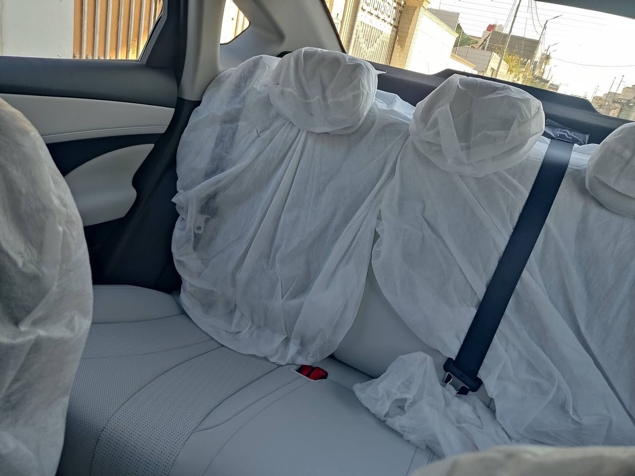 السلام عليكم أخوان byd سيل 5
مامرقمه تترقم بكل المحافظات اخت الزيرو ماشية بحدود ال700

مكفولة كفاله عامة وسونارها موجود السعر 126

مراوس وتنطي فرق بأكسنت ألنترا سعرها مناسب عادي بيها قطعتين اقل مديل 13 وفوك .... للتواصل موجود واتساب ***********
