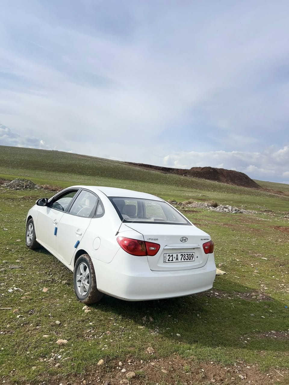 للبيع هونداي النترا خليجي مقدس طك جديد موديل 2011 بدون صبغ بدون ضرر سيارة كلو جاهز تخم تواير تبرد تدفئة كهربائيات رقم سنوية كلو جديد تحويل وكالة باسمي محرك 1600 دوش سعر 113$ مجال بصيط 
تواصل كورك واتساب ***********
