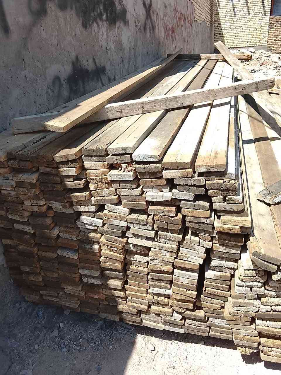 السلام عليكم لوح 4متر ابو ل22 عدد 3مكاعب + 3مكاب ابو ل25+مكعب ابو3 مدينة الصدر الكياره *********** غير متواجد على نت
