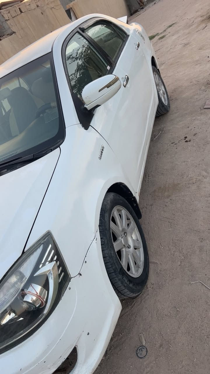 سلام عليكم للبيع فقط جيلي موبل مديل ١٢ كير مكينه مكفولات تبريد شرط الشغل غرفتها حلوه رقم ذي قار سنويه منتهيه ب٢٠٢٣ مكفوله من الضربه القويه فقط شرط التحويل سعرها ٣٥ وبيها مجال الاتصال على الرقم وواتساب ***********
