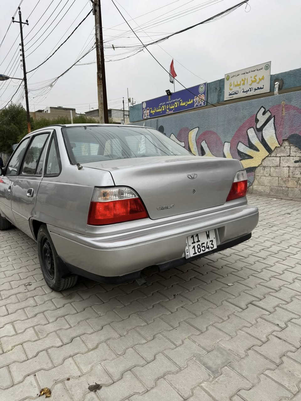 سلام عليكم دايو سلو مديل 1995سياره حلوه كير مكينه جدد رقم بغداد سنويه جديده ارقام جدد منضومه زنون تبريد غير شغال صدر كلا جديد السياره باسمي بغداد العامريه للستفسار الاتصال *********** السعر 32 سياره مصبوغه عام لجماليه
