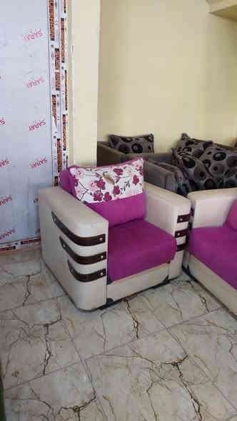 تركي 4قطع ابو السرير وابو الكوشات والنضافه مبين بالصورة 200الف نهايته مع التوصيل مجمع النذير للاثاث المنزلي الجديد والمستعمل والباله اوربي بيع وشراء. تجهيز بيت كامل بسعر تنافسي وتجهيز لاهل الجمله.  كركوك حي النصر مقابل مركز شرطه ...خلف المرور القديم مباشر ***********
*********** 
***********
