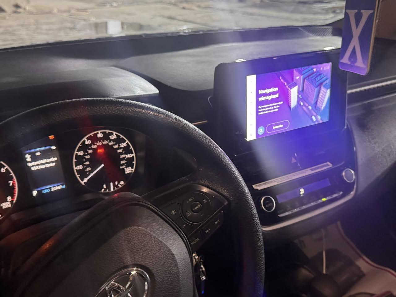 كورلا 2023 وارد امريكي معوقين
مواصفات LE 
سيارة : ماشيه 22947
شاشة كبيرة لمس
 كامرة 
سايد بريك بصمه  
رادار تعديل مسار 
 رادار اوتو بريك
 تحكم ستيرن
 اوتو هولد
 نظام ECO
 لايتات زنون 
مانع انزلاق
ضرر بس خشم البنيد 
وتبديل جاملغ ايسر
بدون إرباكات و ضرر داخل شرط 
السعر 137$ وبيه مجال قليل
‏عنوان ميسان/ابورمانه   
‭***********
