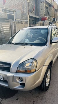 توسان 2009  سيارة نضيفه مال جناي بيها كم قطعه صبغ ابيعلك صبغ عام 📍 مكي...