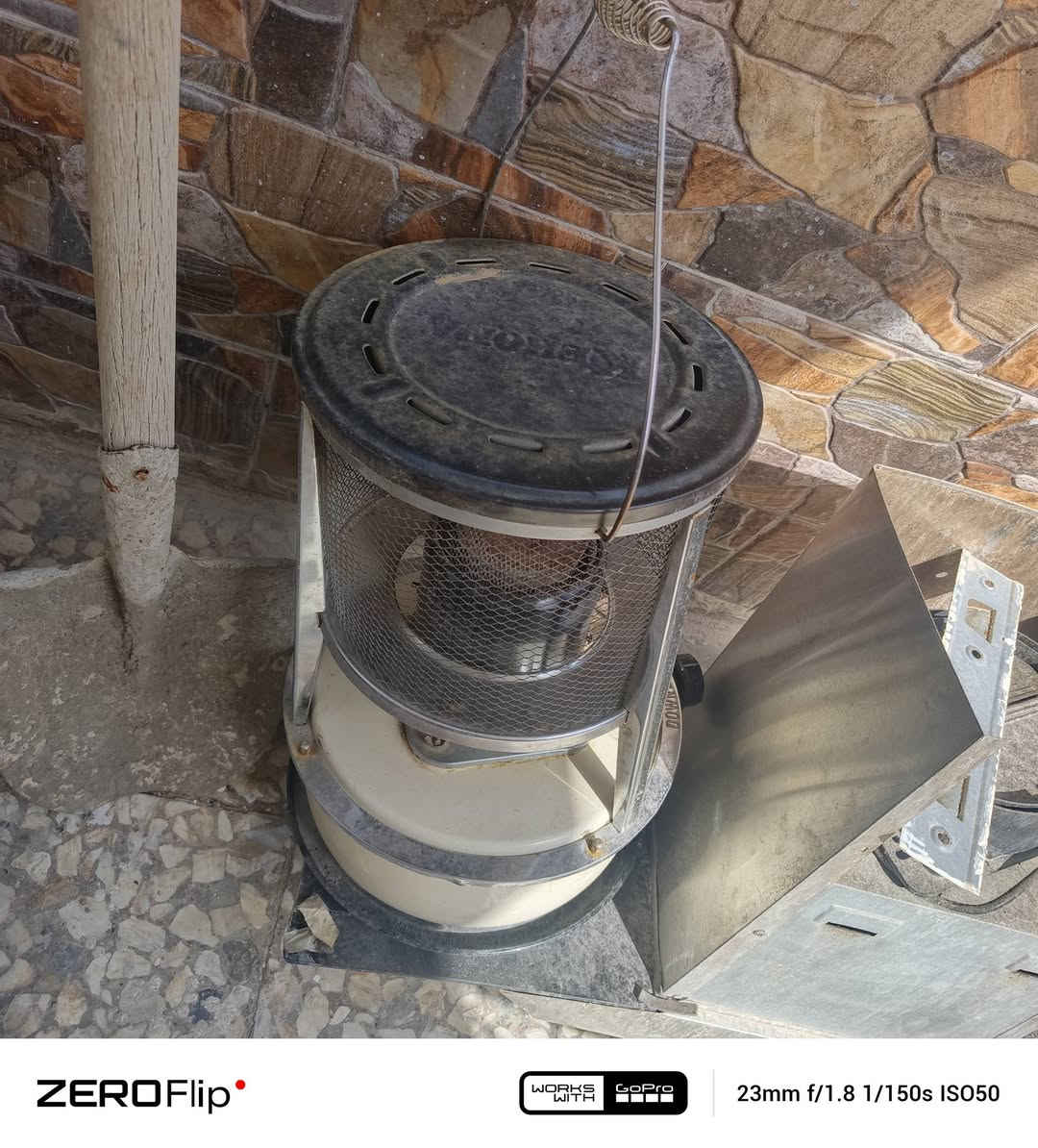 سلام عليكم
بنكه عاموديه اخت الجديده  سعرها ٤٠ 
ماخذيها ١١٠ الحجم الجبير 
صحن ستلايت ٢٠
صوبه نفطيه ١٠
ساحبه ٤٠ 
 مكنسه ٣٠ 
كلهم  جديدات  ومابيهم اضرر مكاني زيونه 
***********
