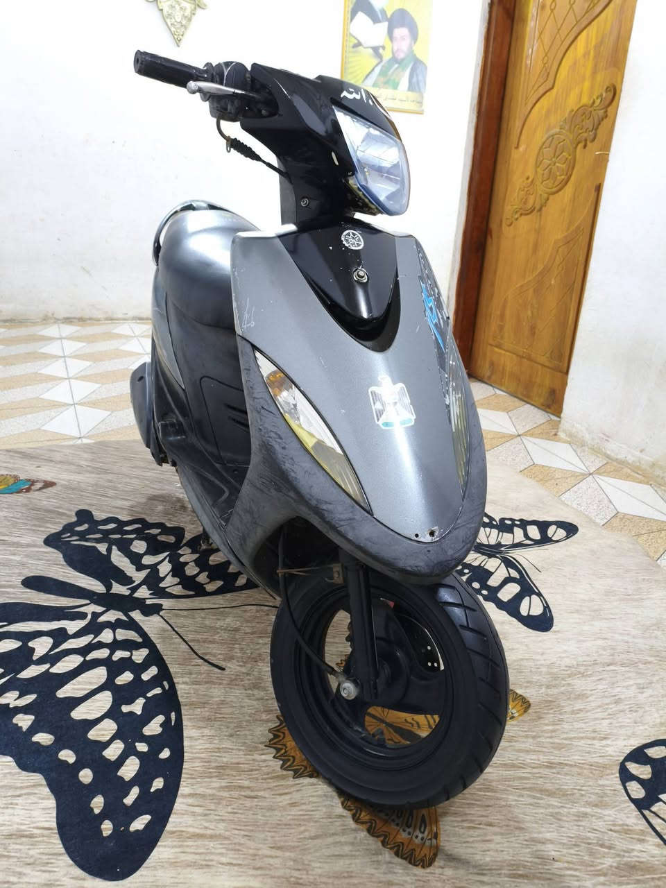 ماكس جديده كلهة شغاله سلف هندر اشاير سكنات ما مفتوحه مشي نهضه خير من الله بوشه 49  ابلاديه لايت عالي وناصي دبلات امامي وخلفي ابريكات اماميه وخلفيه جاهزه اخت الرمبه نعومه كلش حلوه كفرات اصليه حواضن اصليه ما بيها اي نقص مكان حيانية شارع السيد سعر 650 رقم ***********
