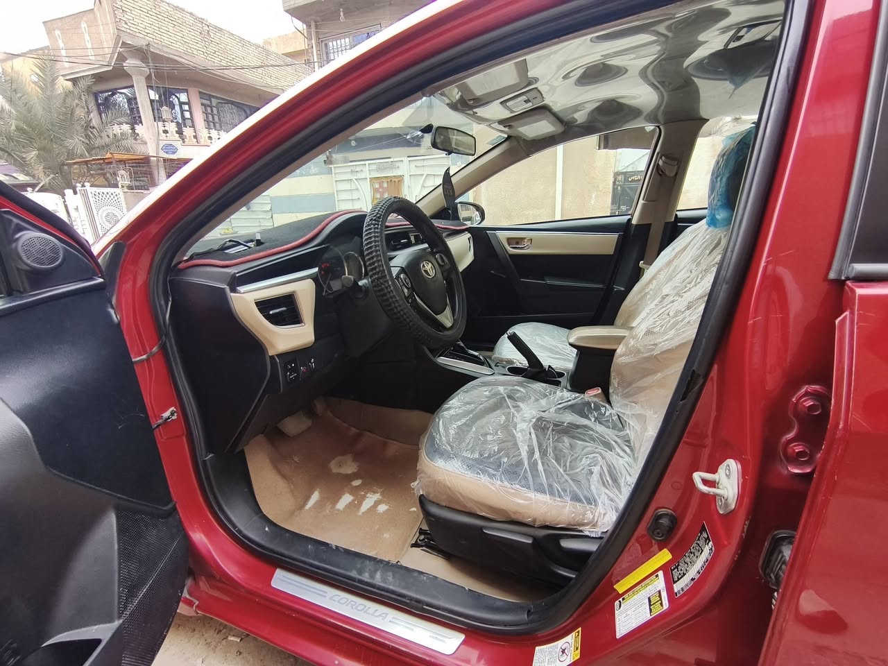 السلام عليكم كولاا 2016وارد امريكي
جاملغ ايمن وبنيد شويه من الباب حادثهه
جاملغ ايسر صبغ فقط هلالت الخلفيه بارد
بارد بعلامه كولاا بجنطه
السياره جاهزه صدر جديد دبلات خلفي امامي 
#سياره جاهزه 
#منضومه غاز 
#التبريد كل المنضومه جديده 
#السعر 118 بيهه مجال بسيط 
الموقع بغداد تقاطع درويش 
رقم ***********
