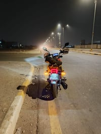 سيفان موديل ٢٥ محرك ٢٠٠cc  دراجه مكفوله وترايك وين متريد  السعر خاص  ا...