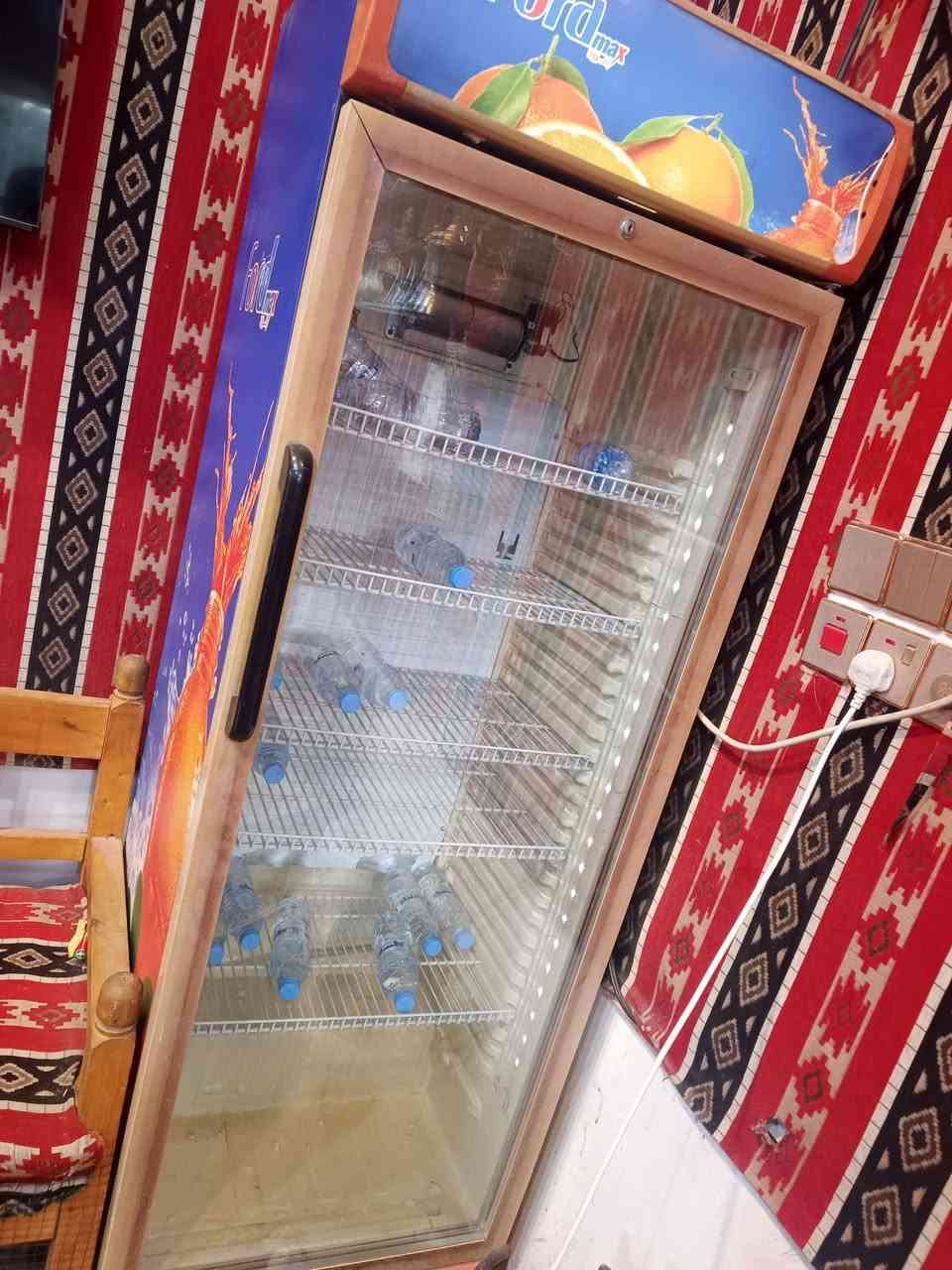 براد تركي حجم 26للبيع شغال بارد ونضيف كلشش السعر 175بدون عمله نهايته 175
***********
