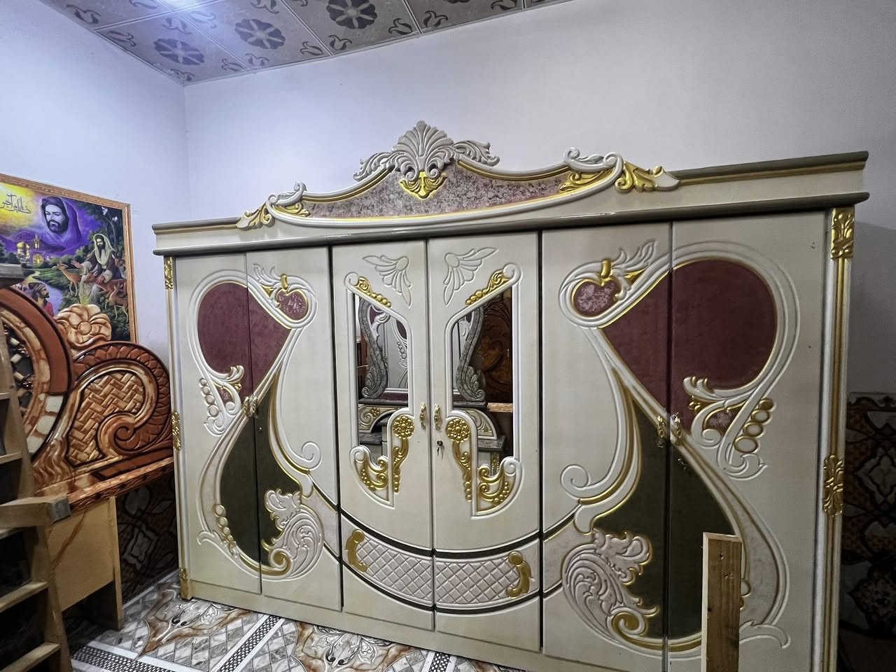 غرفه نجاره ام السته جديده باكيت استخدام قليل سعر 850 عنوان سوك الشيوخ حي العسكري رقم ***********@إشارة
