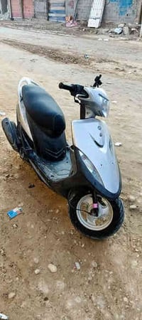 دراجه ماكس عدله مال حاويه نادره صعبه تلكاها بالسوك وبنظافتها لان الكفر...