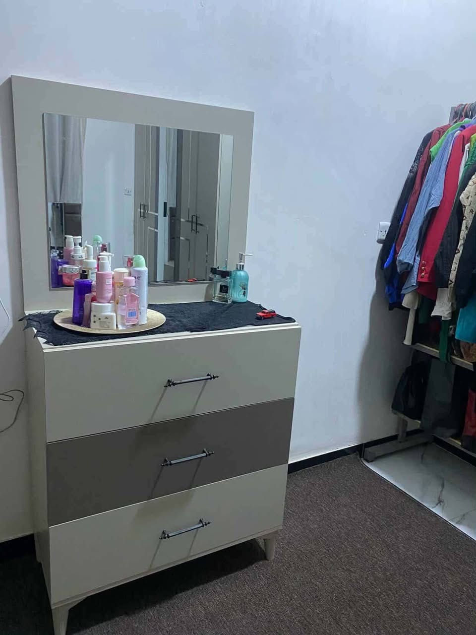 غرفه جديده نضيفه مابيه ضرر سعره 400مكان بغداد  5قطع


**إذا كنت صاحب هذا الإعلان وتريد حذفه لأي سبب، رجاءا أرسل رسالة إلى الدعم الفني**