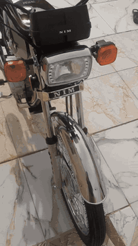 دراجه للبيع اسكنر مديل خمسه وعشرين سعر 800 هاذه رقمي 07866898171