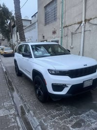 جيب موديل 22 نص فول خليجي كفاله عامه مكلف بالنشر رقم ‭٠٧٨١ ٣٧٤ ٣٥٩٧‬