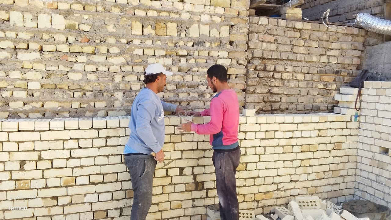 كادر بناء مصري درجه اولى استلام مهندس اسعار مناسبه مقيم ببغداد
***********

#بغدادالجديده
