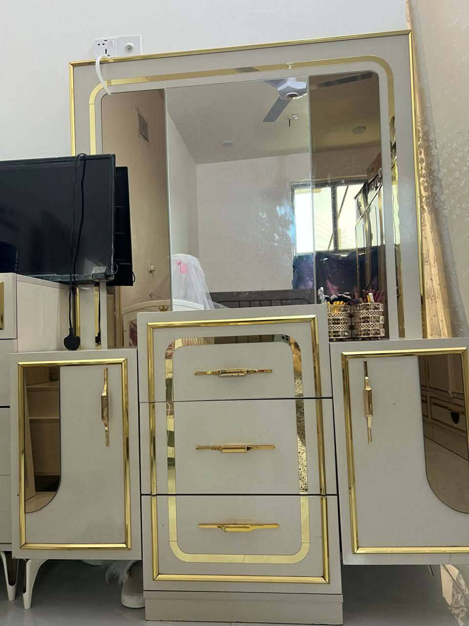 غرفه تركيه للبيع للاستفسار ع خاص


**إذا كنت صاحب هذا الإعلان وتريد حذفه لأي سبب، رجاءا أرسل رسالة إلى الدعم الفني**