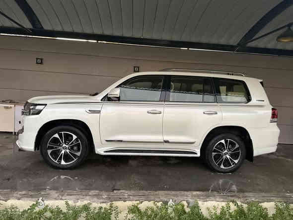 لاندكروز ساز 8 سلندر 4600 فول مواصفات موديل 2020 جديده رقم أربيل سعرها 590

الشراي يتصل ويدلل واذا مراوس عادي اراوس حسب القناعه 

مكان بغداد الدوره

***********
***********
***********
***********
