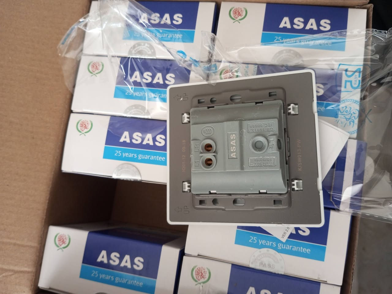 متوفر كورتون جرص الصلي 100قطعه 75الف توصيل مجاني


**إذا كنت صاحب هذا الإعلان وتريد حذفه لأي سبب، رجاءا أرسل رسالة إلى الدعم الفني**