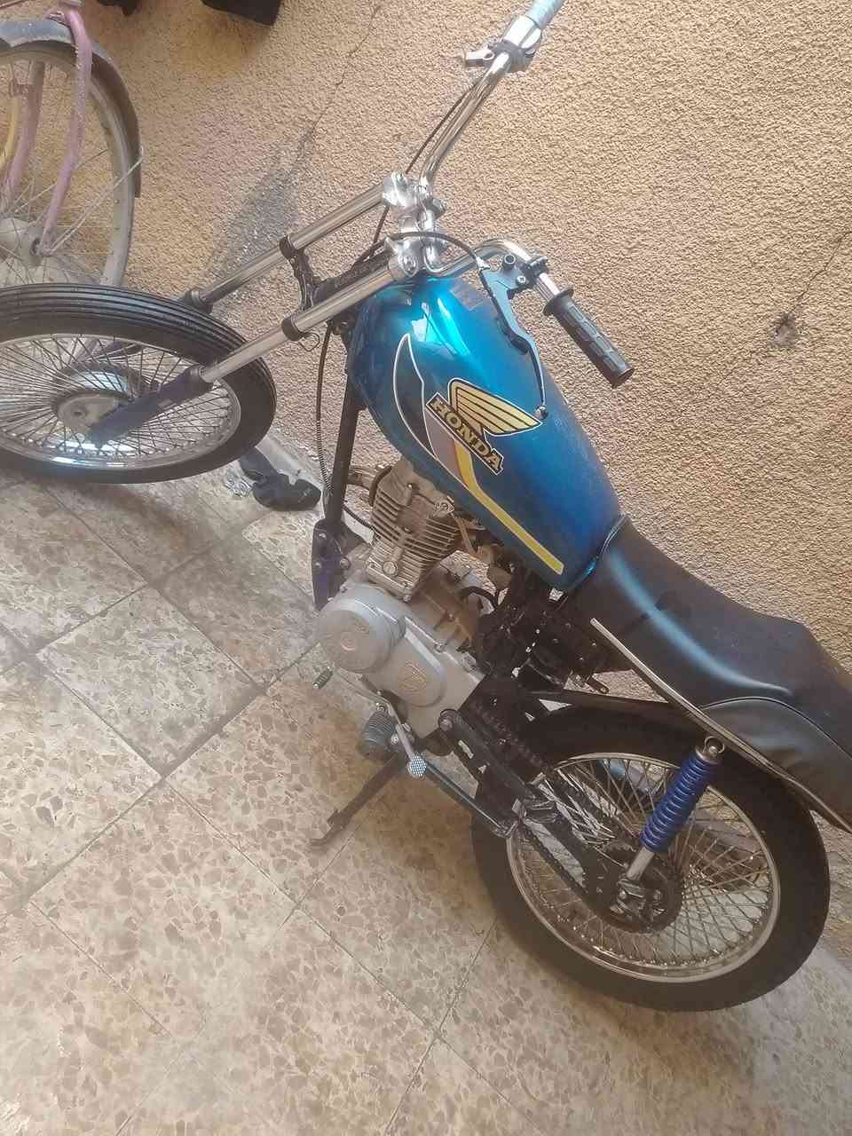 للبيع أربعة كير كلك سعر 245 وبيها مجال شراي يدخل خاص


**إذا كنت صاحب هذا الإعلان وتريد حذفه لأي سبب، رجاءا أرسل رسالة إلى الدعم الفني**