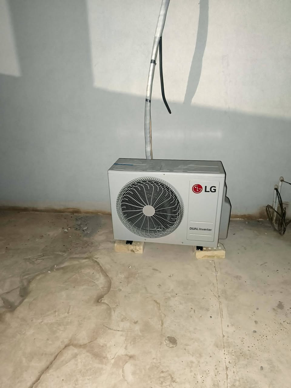 الحل الأمثل لكل مشاكل التبريد في مكان واحد! ❄️💪
​محتاج تنصيب سبلت جديد؟
عندك جهاز محتاج نقل لمكان ثاني؟
تبريدك صار ضعيف ومحتاج غسل وصيانة؟
​لا تدوخ وتدور.. كادرنا بخدمتكم لتنصيب وصيانة كافة أجهزة التبريد وبأسرع وقت.
🛠️ نصب صح.. تبرد صح!
​📍 الموقع: [النجف الاشرف/الكوفة]
📞 للتواصل: [***********]
✨ أسعارنا مناسبة والخدمة سريعة جداً.
