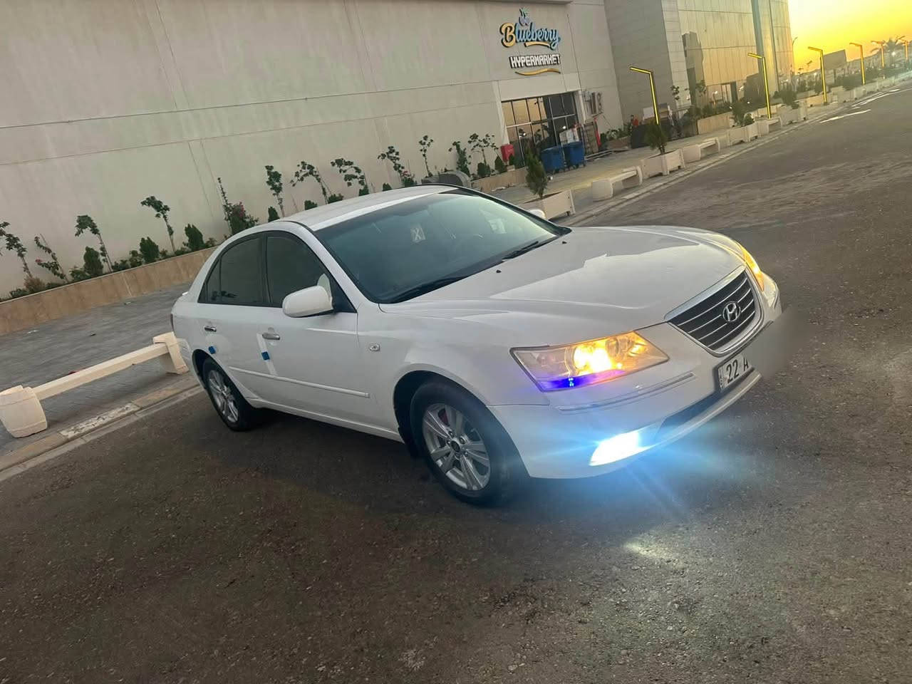 السلام عليكم
سوناتا (٢٠٠٩) خليجي
بسعر مناسب(١١٣) 
ابيض ثلجي
بيها جاملغ السكن+ باب بدون دواخل شرط
رقم اربيل دولي سنويه  لل ٢٩
هزه جديده
مكينه ٢٤٠٠ شرط بدون عيب
كير شرط بدون عيب
داخل لونين
ويل كروم (٥) + تخم تاير
شاشه ابل كار بلي
حساسات خلفيه
كامره خلفيه
تبريد ثلج منظومه جديده
مكان السياره تكريت
للاستفسار الاتصال(***********)
