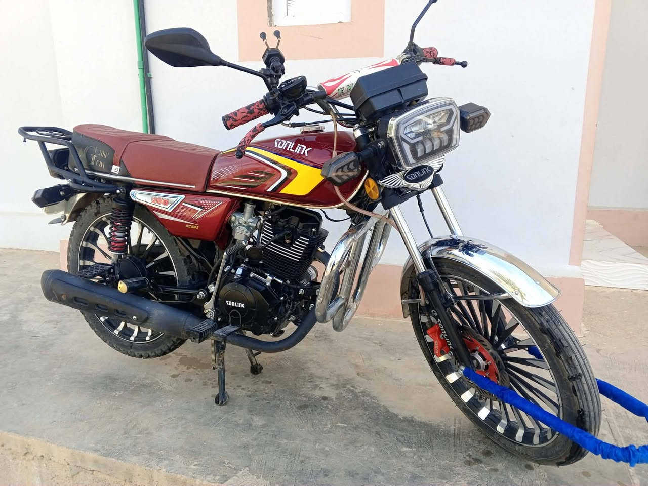 السلام عليكم
موطور سولنك موديل 2025 اوراقه كامله مكمرك وكامل بقه بس على التسجيل 
محرك 200 بعده بلادي على وضع الشركه لون اسود المميز والمرغوب 
السعر 800 قفل  المكان القائم العبيدي


**إذا كنت صاحب هذا الإعلان وتريد حذفه لأي سبب، رجاءا أرسل رسالة إلى الدعم الفني**