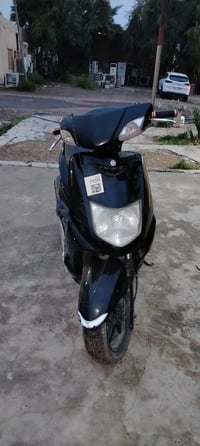 للبيع بيع مستعجل ٥٠٠وبيها مجال الشراي نكره سلف تماتيك مانقصها كلشي ٠٧٨...