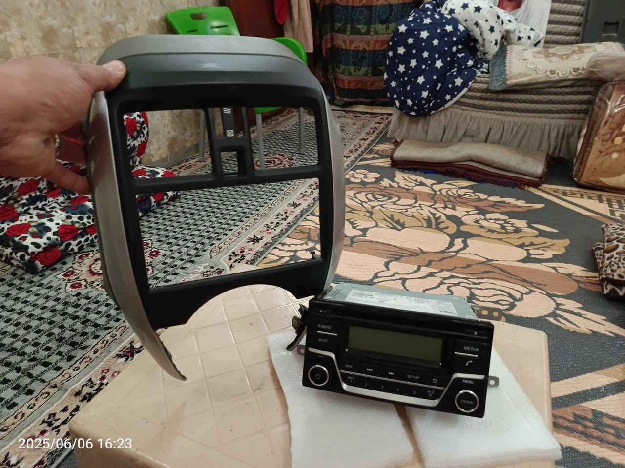 سلام عليكم مسجل سي مع اطار  نيسان  سني هندي مو صيني هندي اصلي كلش كلش انظاف 
السعر 60 الف ثنيهن مكاني نجف
*********** بي وات ساب؟؟؟؟ النجف, العراق

