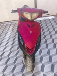 ماكس • ١٤٠ • طافية