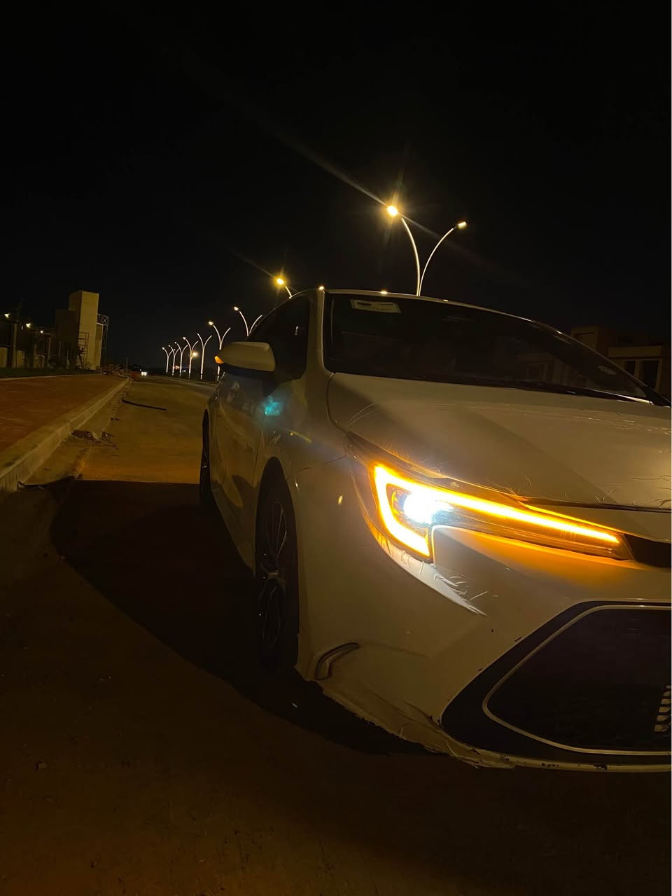 سلام عليكم 
ارررخص كورلا بالبصرة ‼️❗️
🚗كورلا هايبرد خليجي خليجي خليجي الشكل الامريكي 2023 رقم بغداد مشروع وطني بأسمنة ( حرة + تحويل ثاني يوم )  

مكينة VVT ، كير ، بطاريات ، تبريد قطعتين = كفالة 
اعلى مواصفات بالكورلا 
فتحة 
بصمة 
اشاير مري ، دخول ذكي ، لايتات زنون بلاديات ، تحكمات ستيرن ، حساسات تاير ، حساسات امامي خلفي ، ….. وهوي مواصفات 

السعر /// 130$ وبيها مجال للشراي 
مكان : البصرة ق/ شط العرب / قرب الاكوات 
 
هـ// ***********
واتساب موجود 
الشراي بي خير ويدلل Singapore
