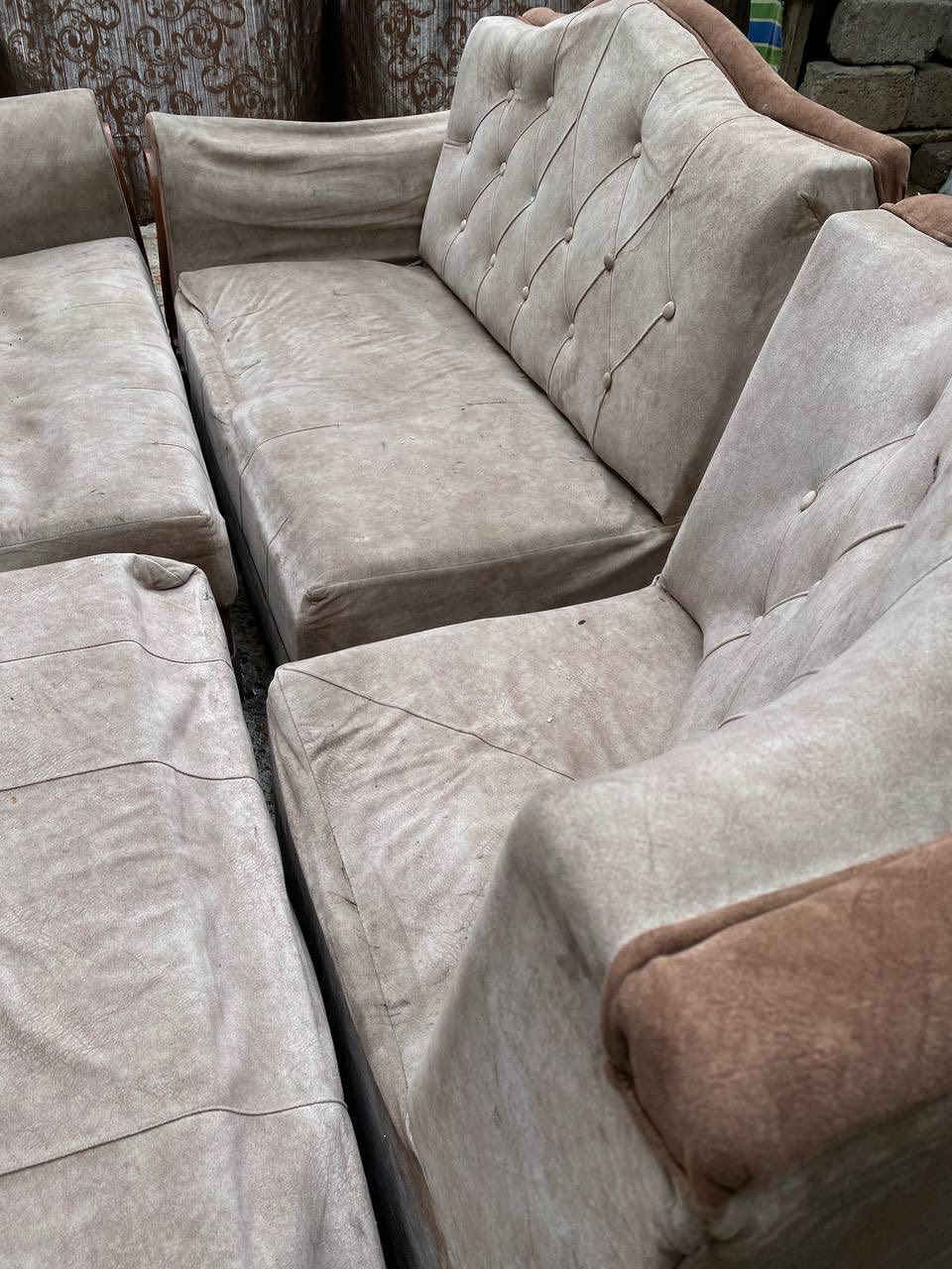 للبيع 
٣ أمتار و زاوية 
السعر ٧٥ وبي مجال


**إذا كنت صاحب هذا الإعلان وتريد حذفه لأي سبب، رجاءا أرسل رسالة إلى الدعم الفني**