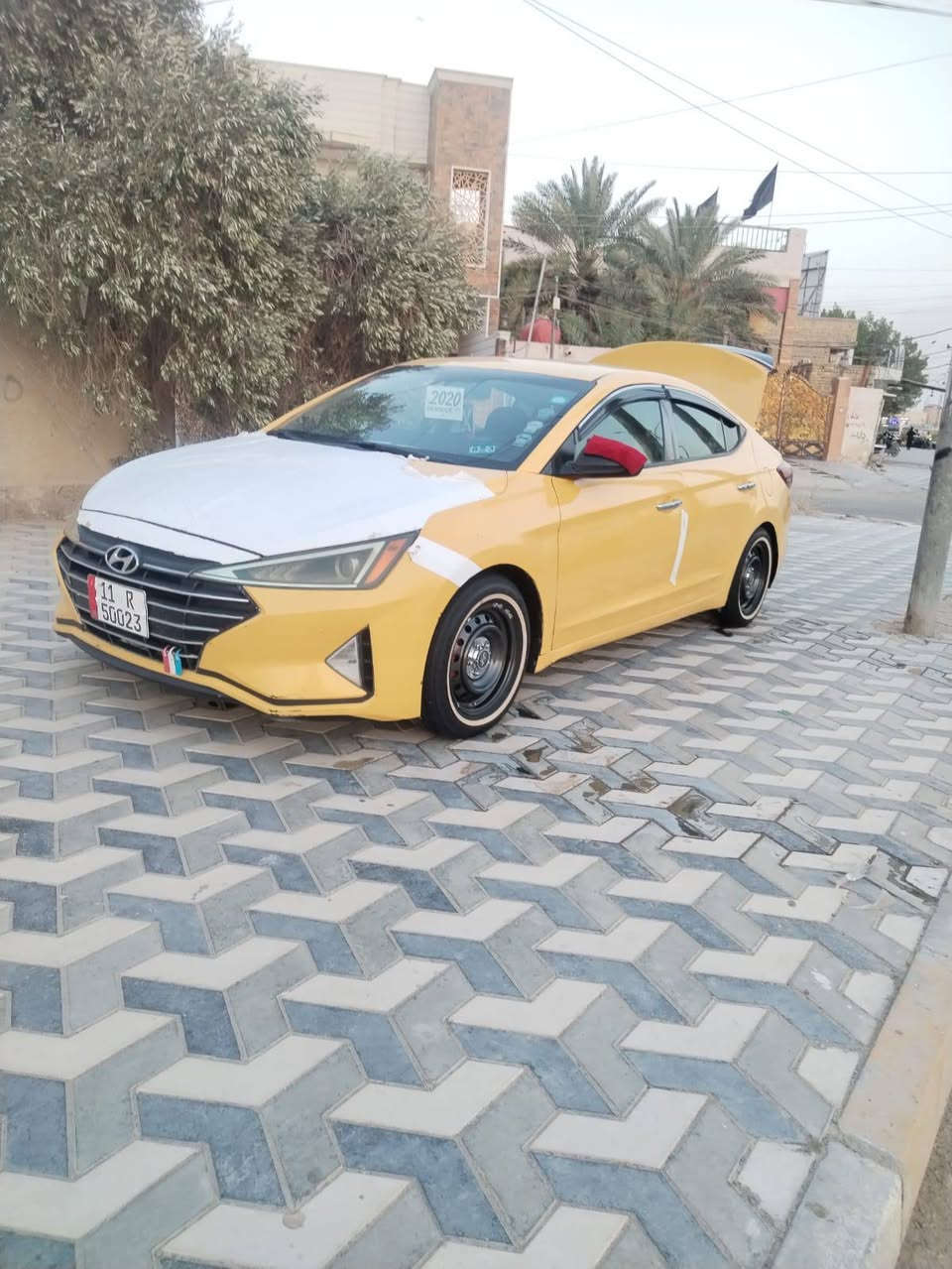 النترا امريكي 2019 الوارد جاملغ وبنيد  
رقم بغداد ب اسمي 
مكينه 2000 دوش 
كير  AT بلادي 
تخم تاير 
باقي مواصفات السياره معروفه 
مامتواجد ع فيس ***********
