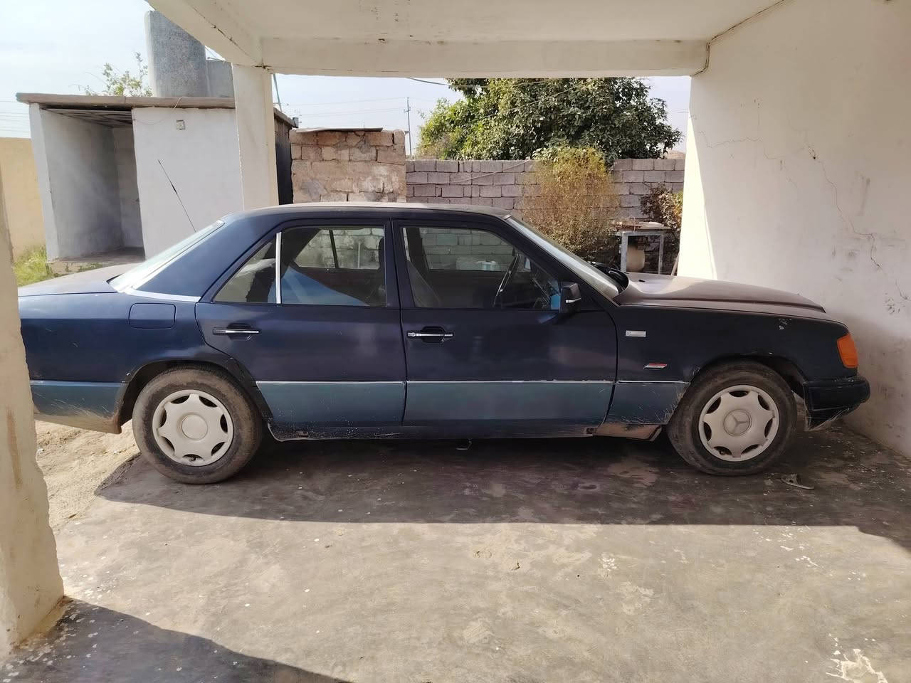 للبيع مارسدس دب
كير محرك تايرات كلو جديد
كهربائيات كلها شغالة
السيارة حبل(يعني مومسجلة )
السعر 17
***********
***********  الشرقاط بعاجة
