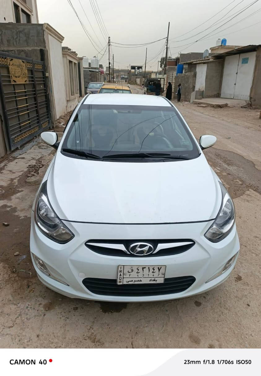 سلام عليكم للبيع اكسنت مديل 2014 وارد خليجي بيه صبغ أربع قطع بدون دواخل مكينة كير صدر تخم تاير خير من الله تبريد ثلج سياره حلوه جاهزة من جميع نواحي رقم بغداد تحويل مباشر مكان بغداد حي الحسين مقابيل لبانزين خانه مال حي العامل سعر 87 وبيه مجال للطيبين رقمي ‏‪***********‬‏
