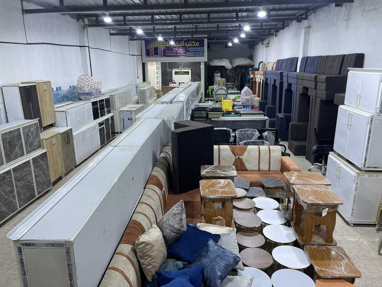 على بركة الله تم وصول حاويه اثاث منزليه جديد كاونترات وديوان أسعار بلاش جوه السوك #عنوانه شارع الناحيه بابل الشوملي *********** واتساب
