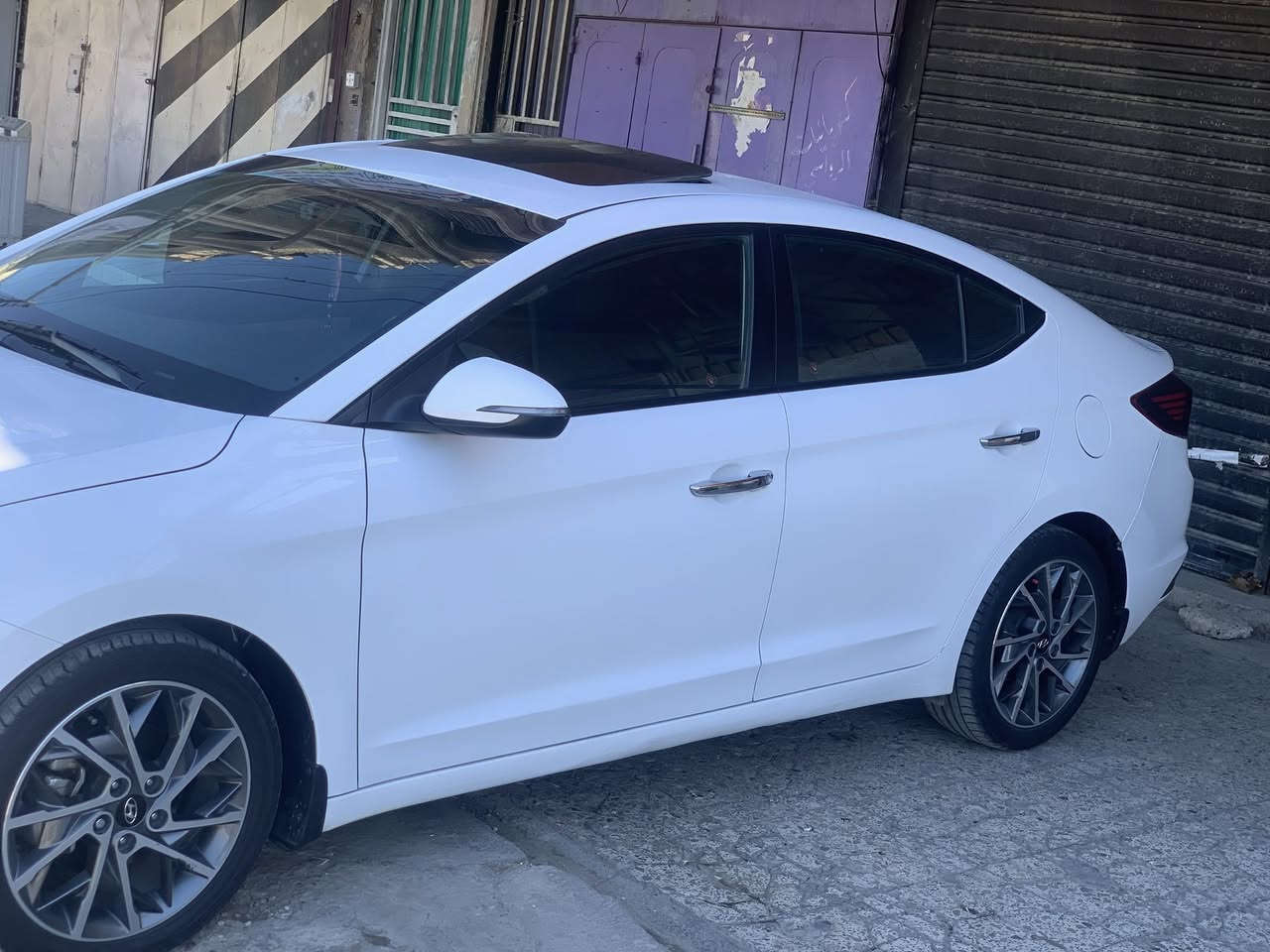 السلام وعليكم الانتره 2020 خليجي فول مواصفات تبريد قطعتين صاجات مري شفط مكينه وكير خير من الله السياره كلش نضيفه مكاني بغداد الشرطه الخامسه السعر 168 وبيهه مجال الرقم ***********
