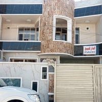 دار للبيع في منطقه الشعب مساحه ٢٠٤ النزال ٢٤ الواجهه ٨ونص يحتوي على كر...