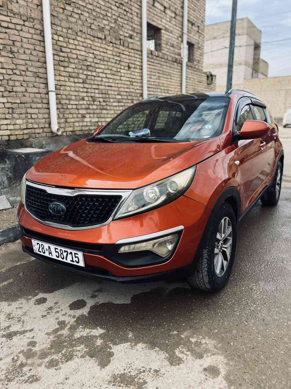 سيارة للبيع Kia sportag2015
وارد خليجي 
تخم تاير حداديه جدد 

مواصفات السيارة :
مكينة 2000دوش 
أربع سلندر 
شاشة +كامره 
تحكمات ستيرن 
وباقي المواصفات معروفه 

حادثها :
بنيد +جامله مصلح 
السنوية لل 30
رقم نجف مشروع وطني 
ماشية 200الف km
السيارة احلا من الصور 
للاستفسار:***********
