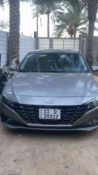 النترا هايبرد للبيع موديل ٢٣ ماشيه ٢٣الف ميل محرك ١٦٠٠  سياره حلوه وما...