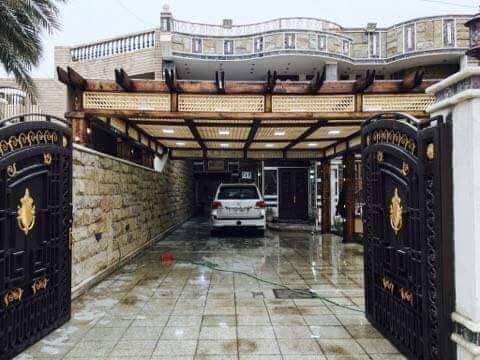 مستعدون لعمل المظلات وغرف الاستراحه والمنازل الخشبيه للاستفسار ***********
