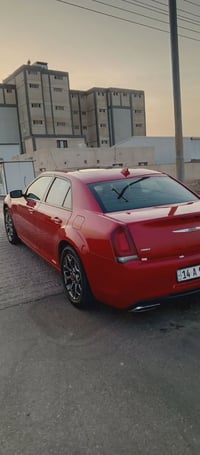 كرايسلر 300S • مكينه ٣.٦ • ماشيه ١١٣ الف